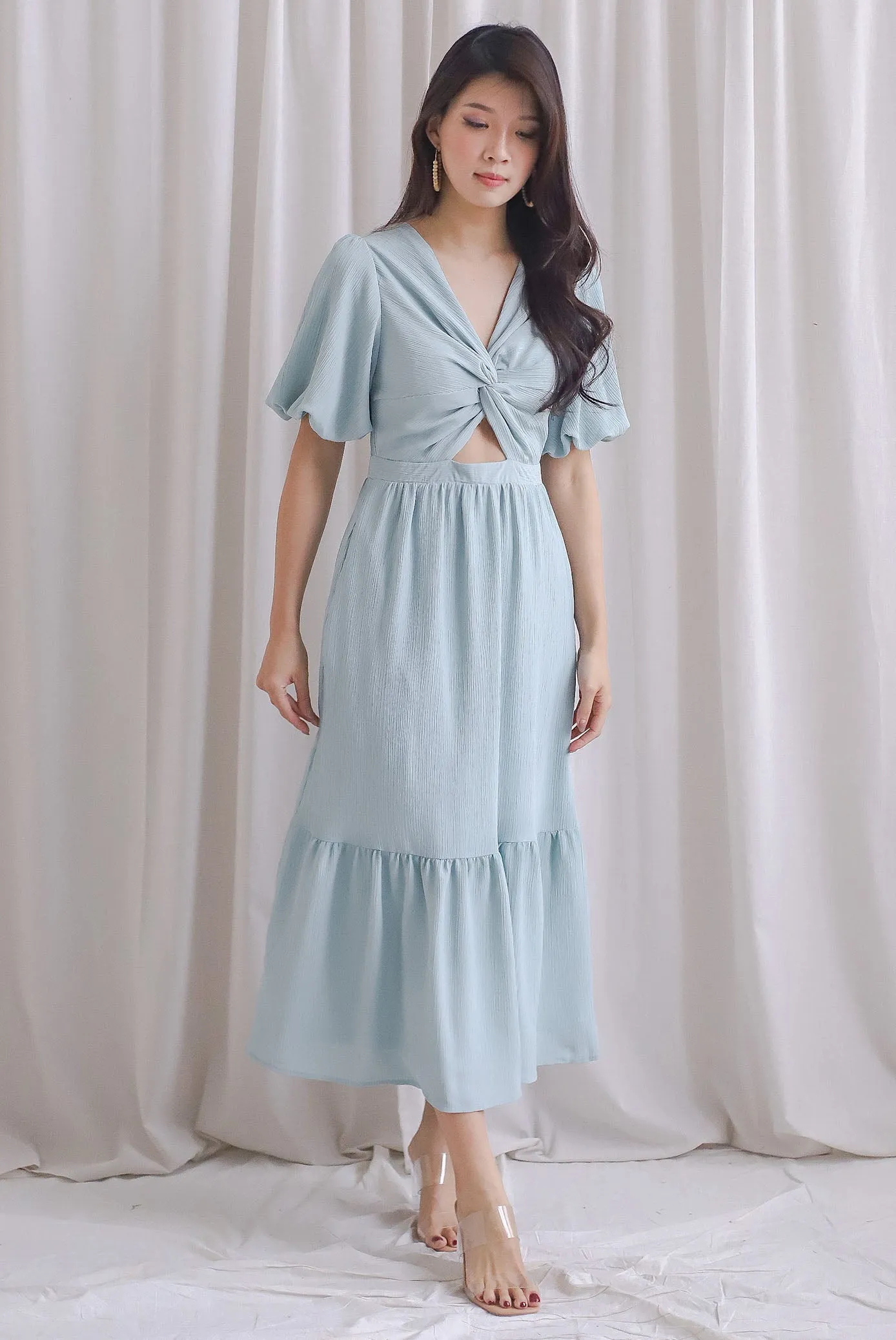 Penrose Twist Knot Cut Out Maxi Dress In Seafoam