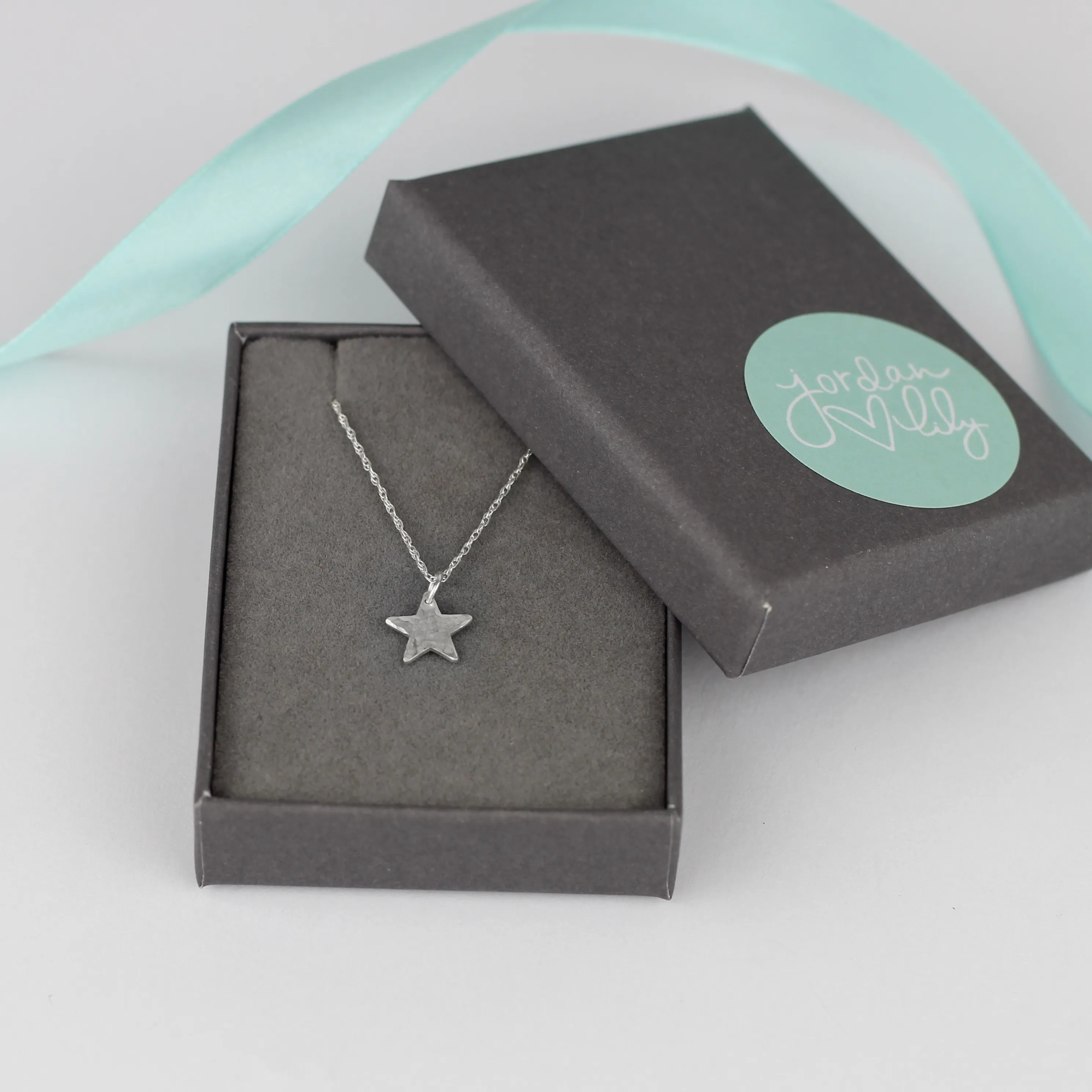 Tiny Star Necklace