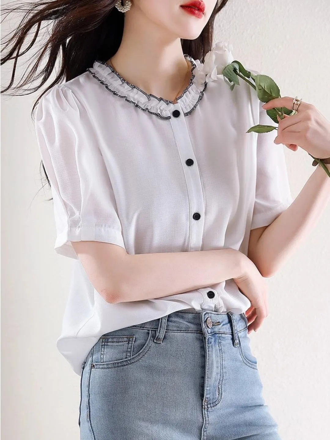 Versatile Chiffon Short-sleeved Shirt