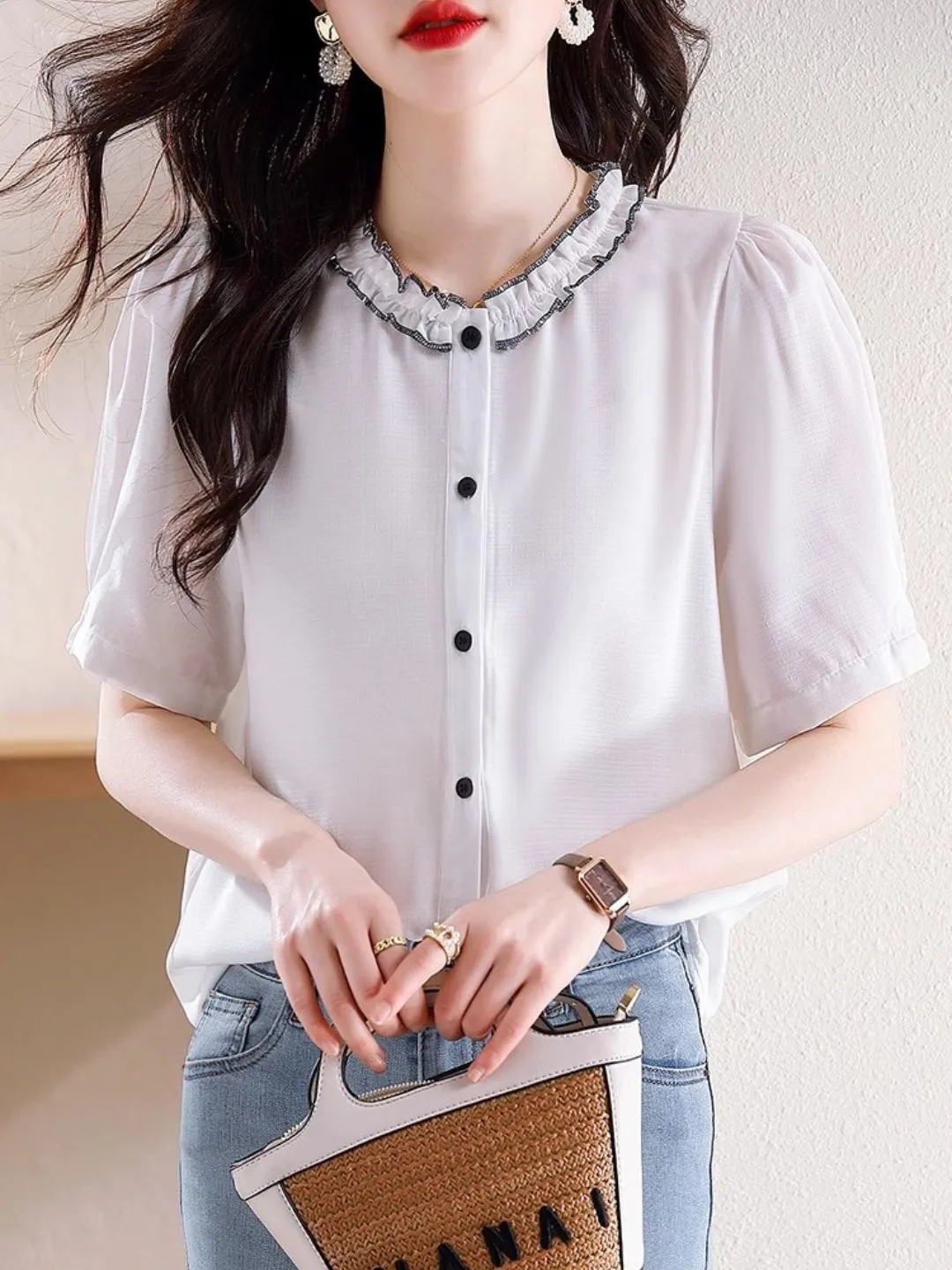 Versatile Chiffon Short-sleeved Shirt