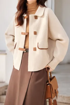 Versatile color-contrasting cardigan